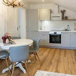 Apartamento Berge, Balkon Und Ausstattung Mitten In Js2